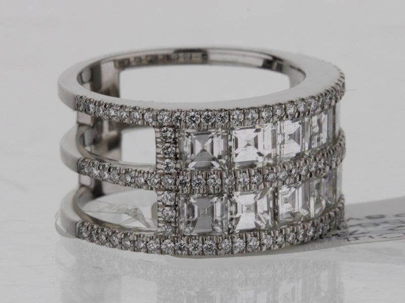 Best Jewlery Photo Retouching Services in USA 24/7 22 Jewlery image editing services – Silver jewelry photo editing - before image