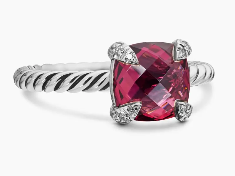 Unedited jewelry product photo showing natural metal, stones, and imperfections before professional retouching by Smart Clipping.